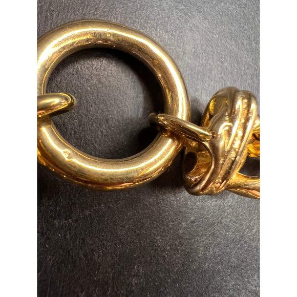 Chunky Gold Tone Curb Chain O-Ring Toggle Clasp Bracelet Costume Jewelry - Picture 9 of 13